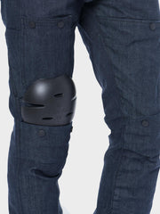 Protective motorcycle riding jeans with stretch with Dyneema® by ZIN Motowear. Model R66. Touring knee protectors.
